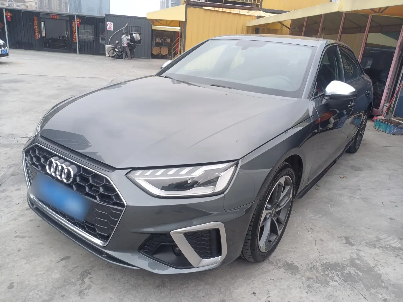 Audi A4L