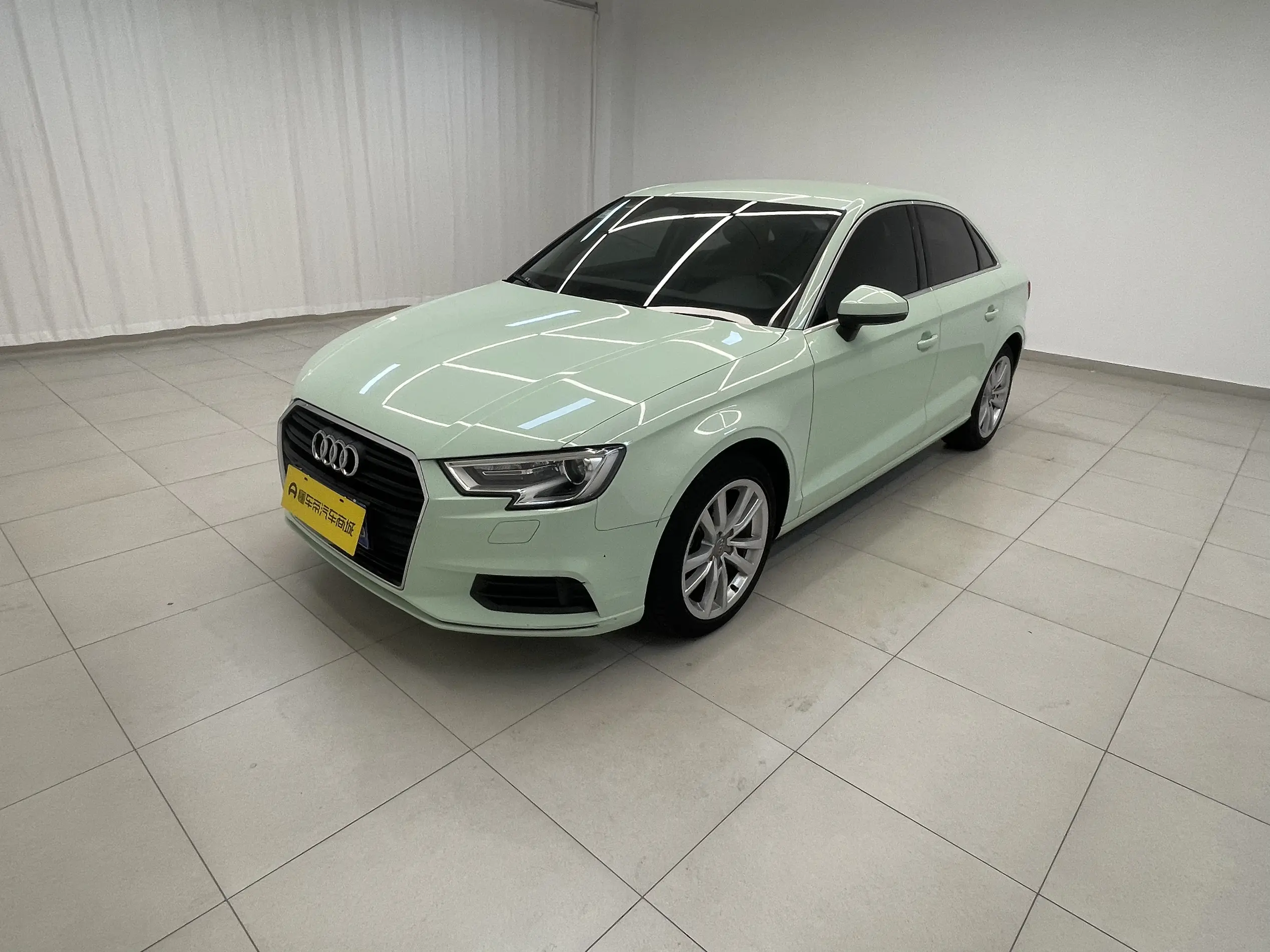 Audi A3  из Китая