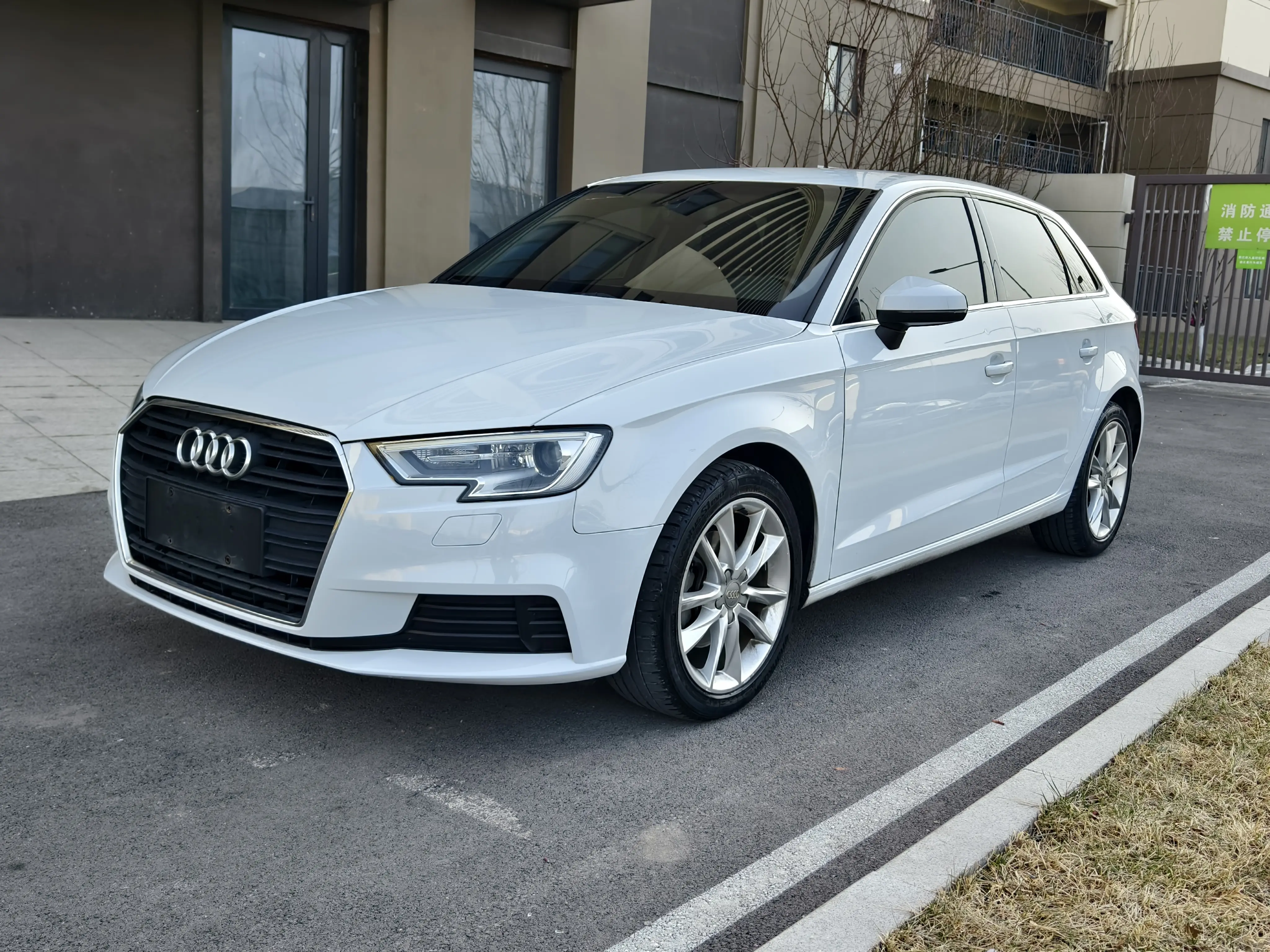 Audi A3  из Китая