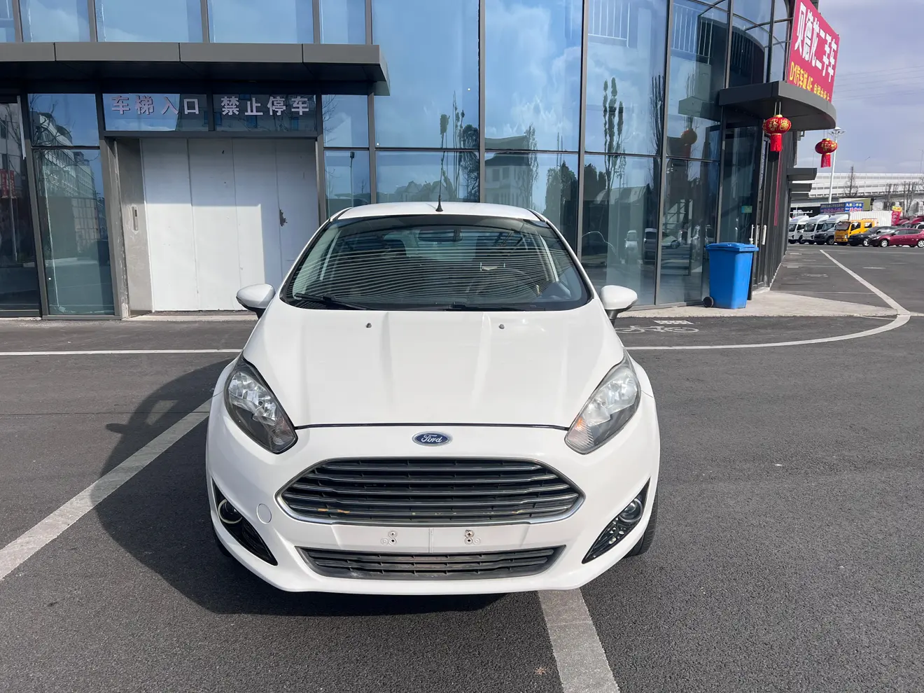 Ford Carnival  из Китая