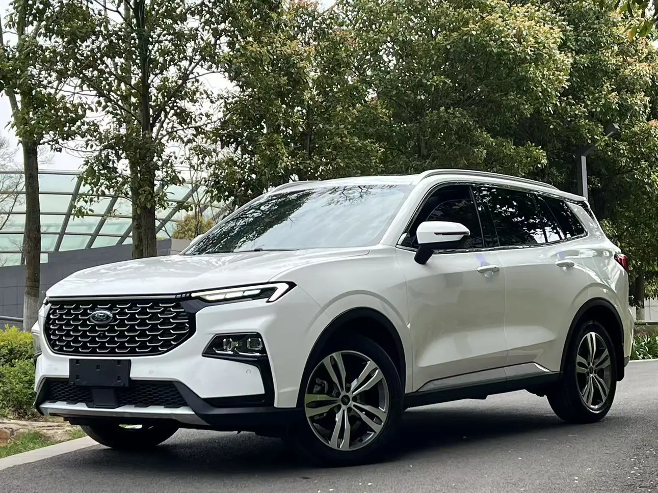 Ford Equator Sport