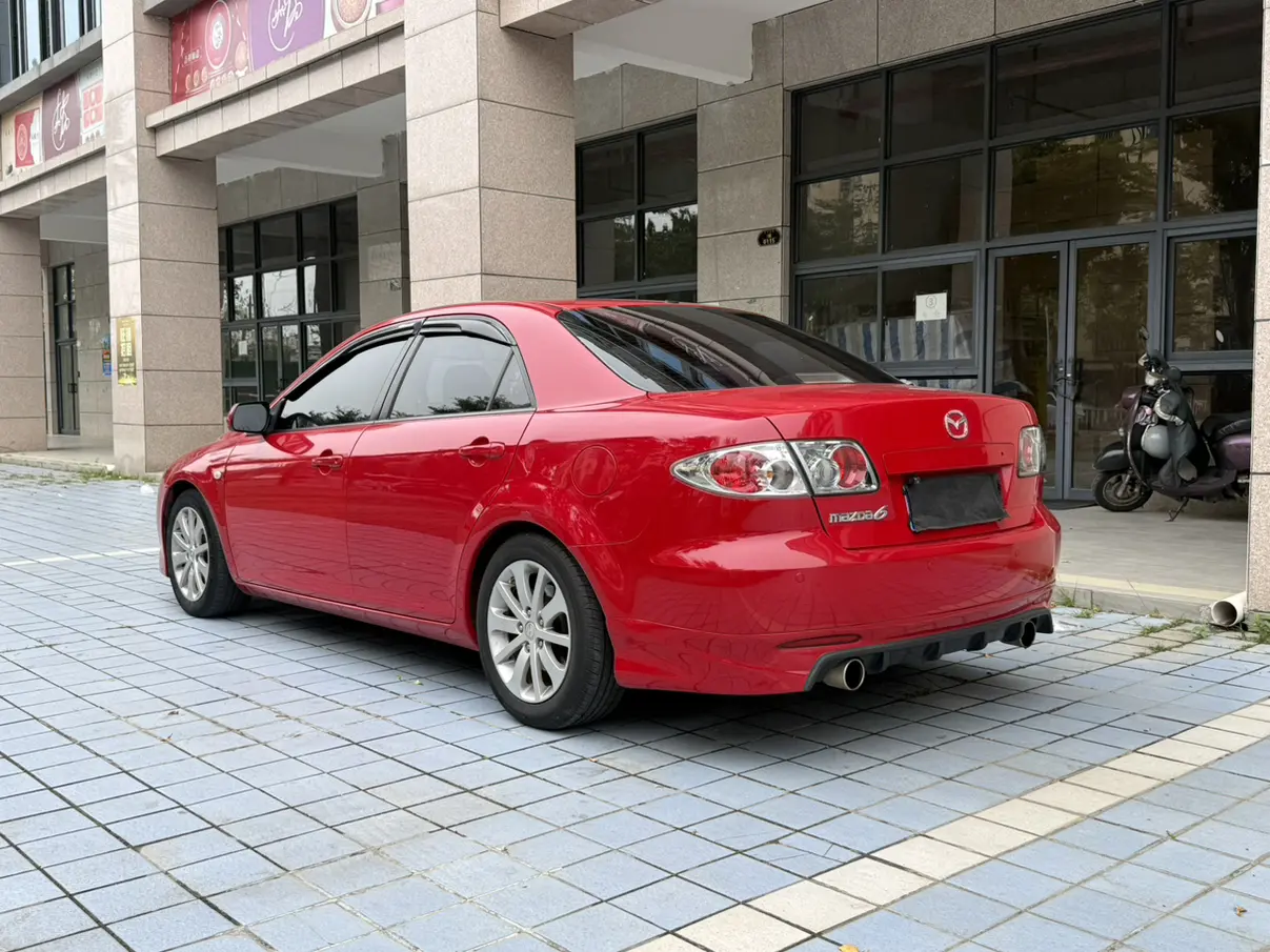 Mazda 6