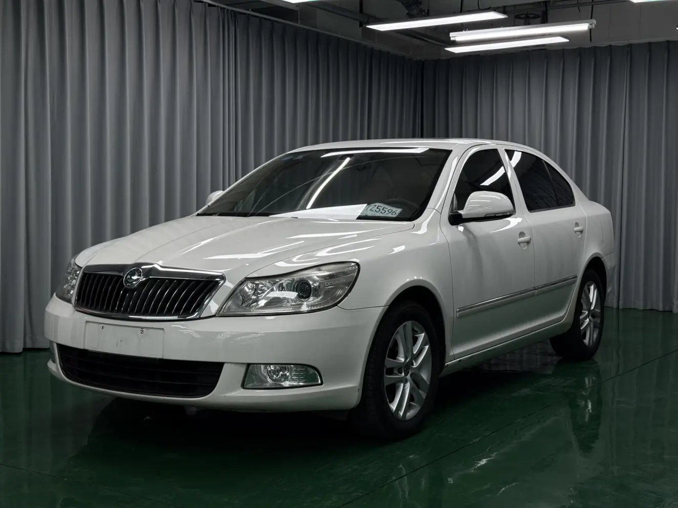Skoda Octavia  из Китая