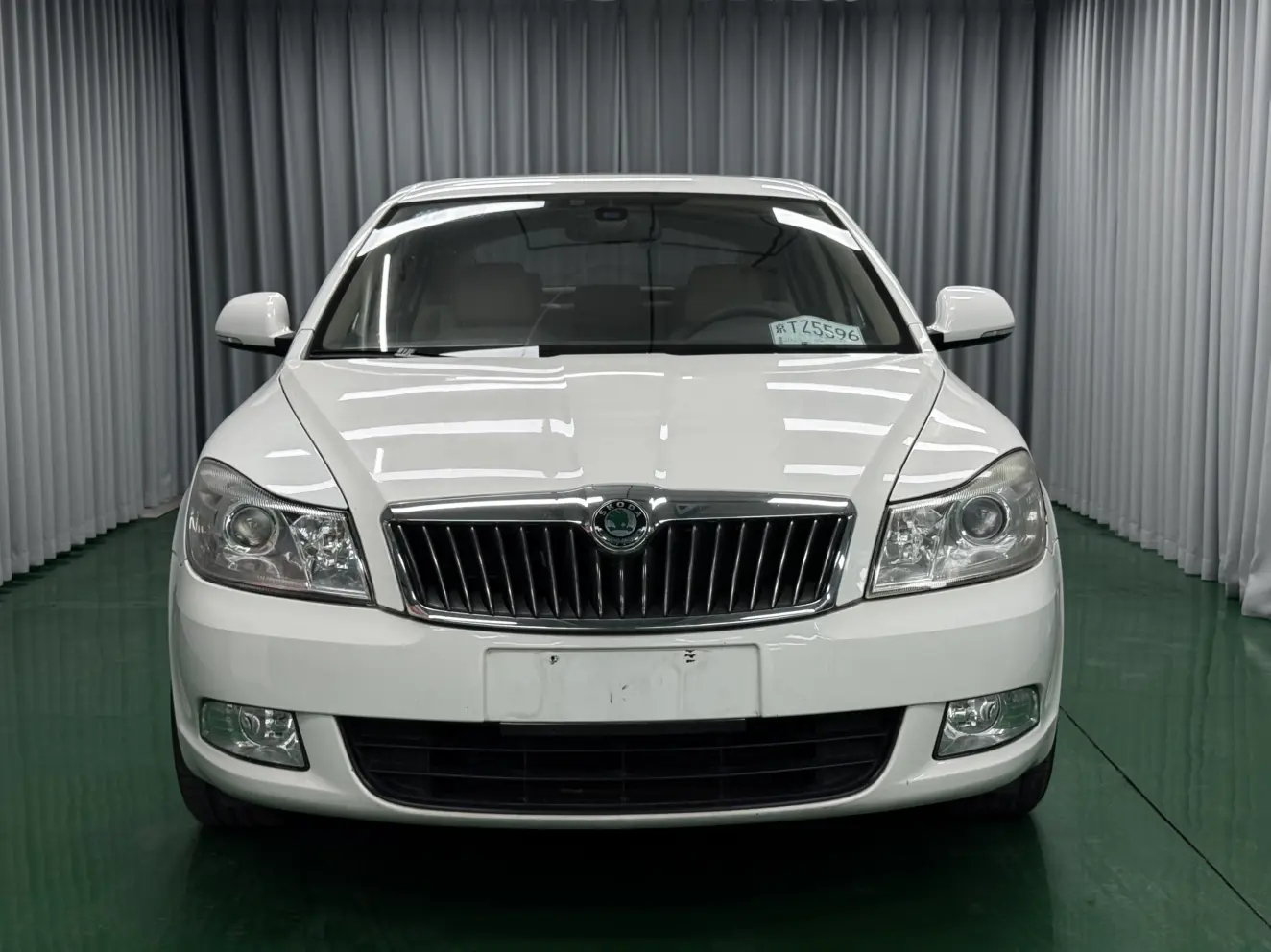 Skoda Octavia  из Китая