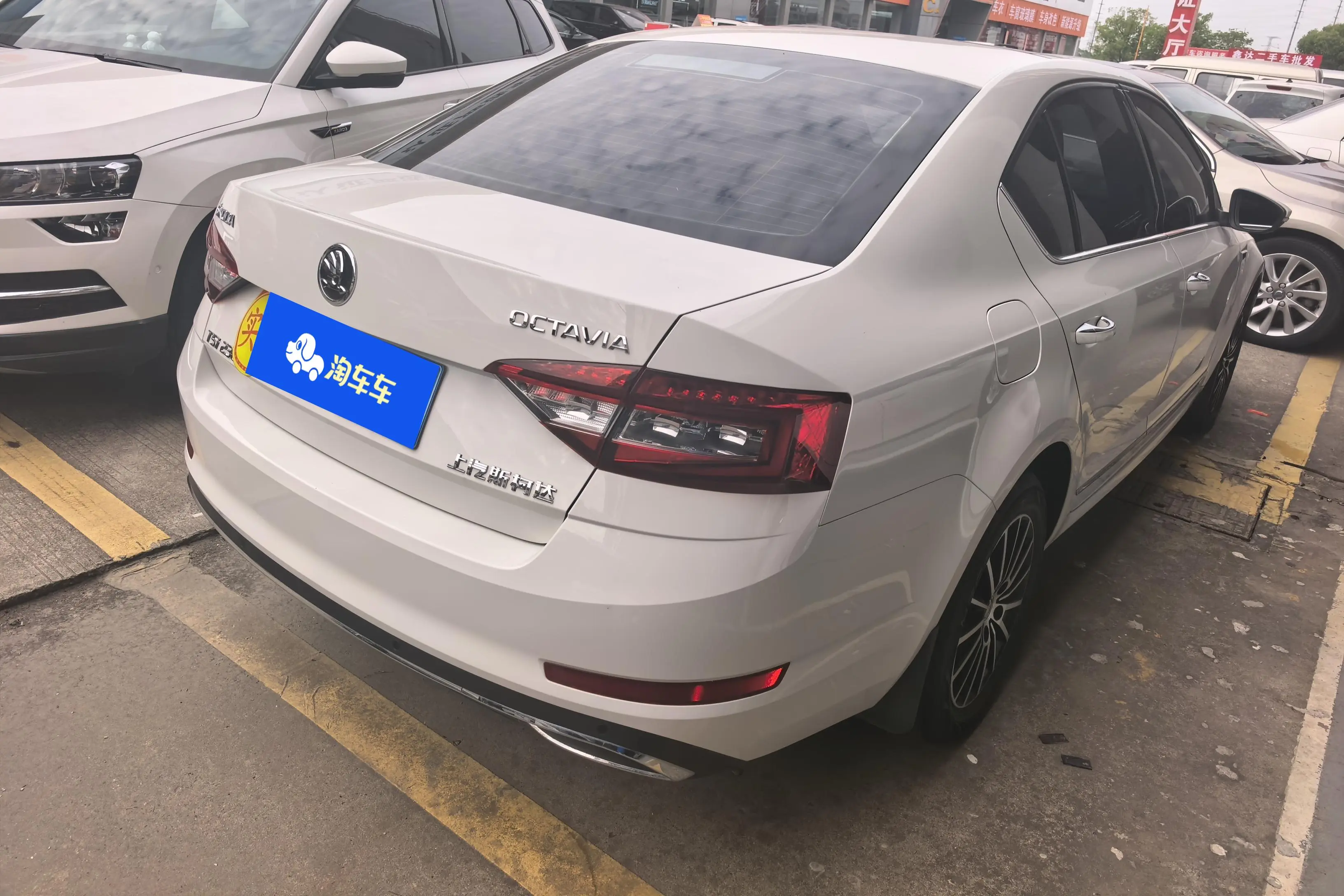 Skoda Octavia  из Китая