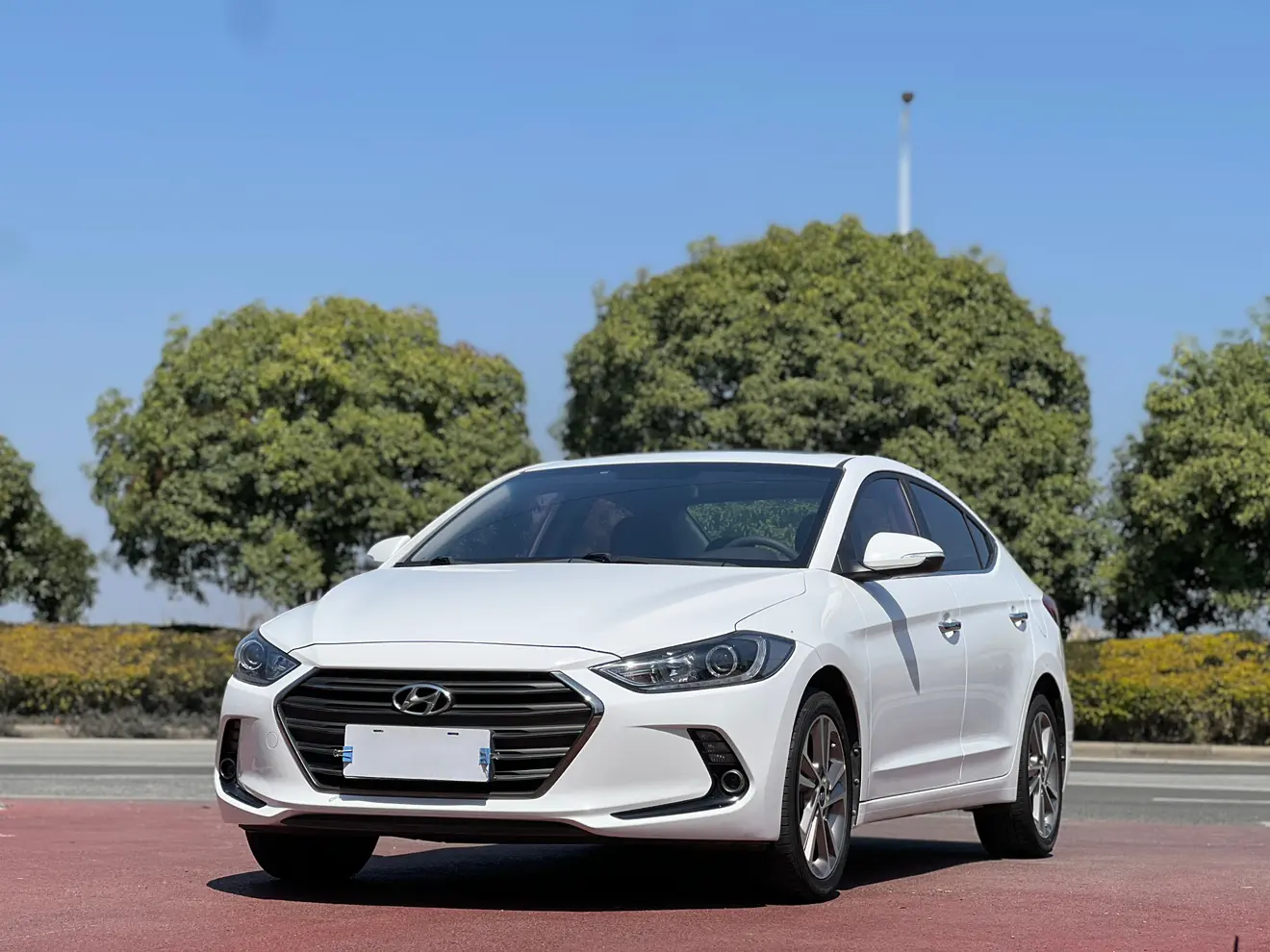 Hyundai Lead