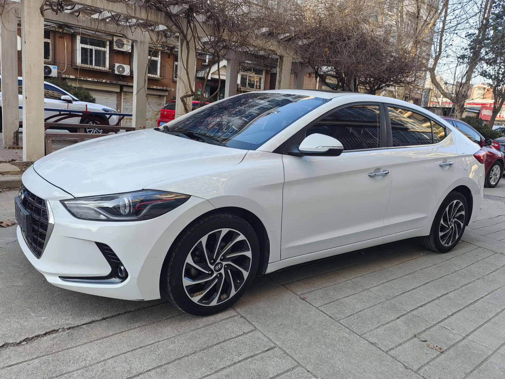 Hyundai Lead