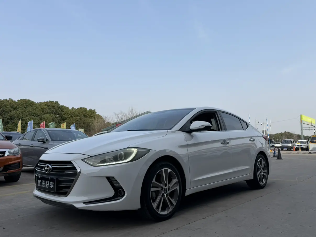 Hyundai Lead