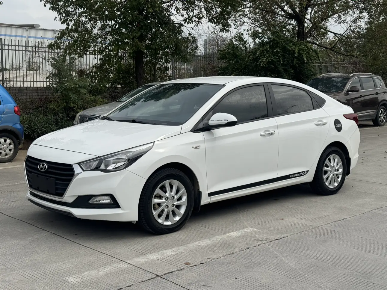 Hyundai Accept