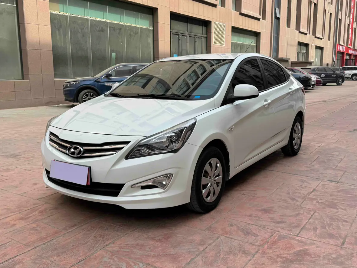 Hyundai Verna