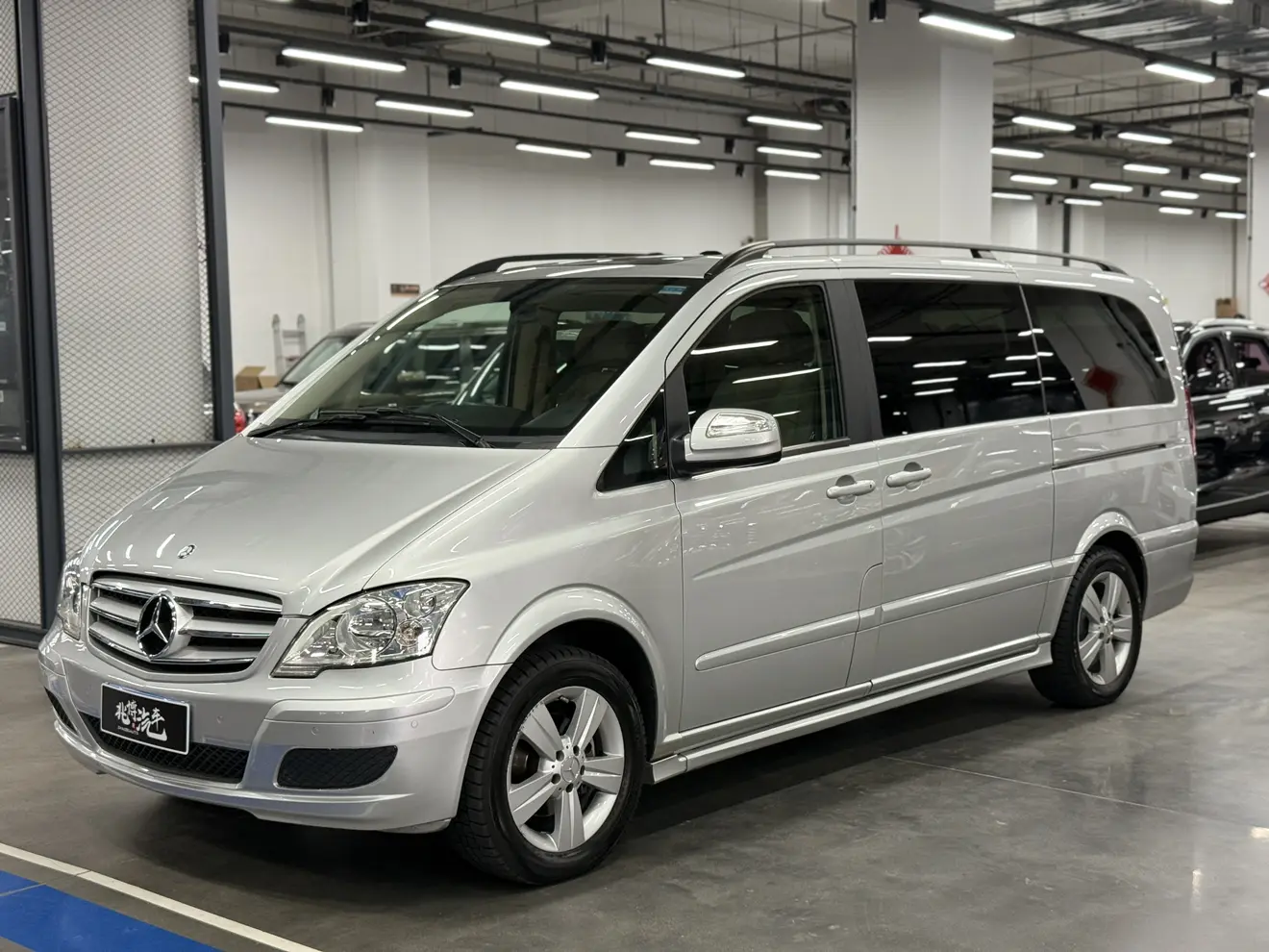 Mercedes-Benz Viano  из Китая