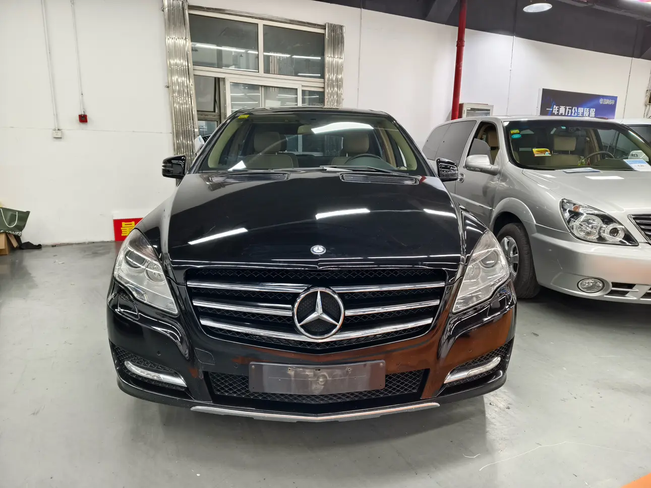 Mercedes-Benz R-Class  из Китая