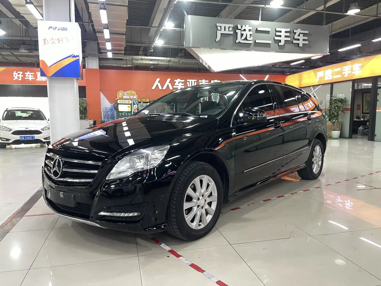 Mercedes-Benz R-Class  из Китая