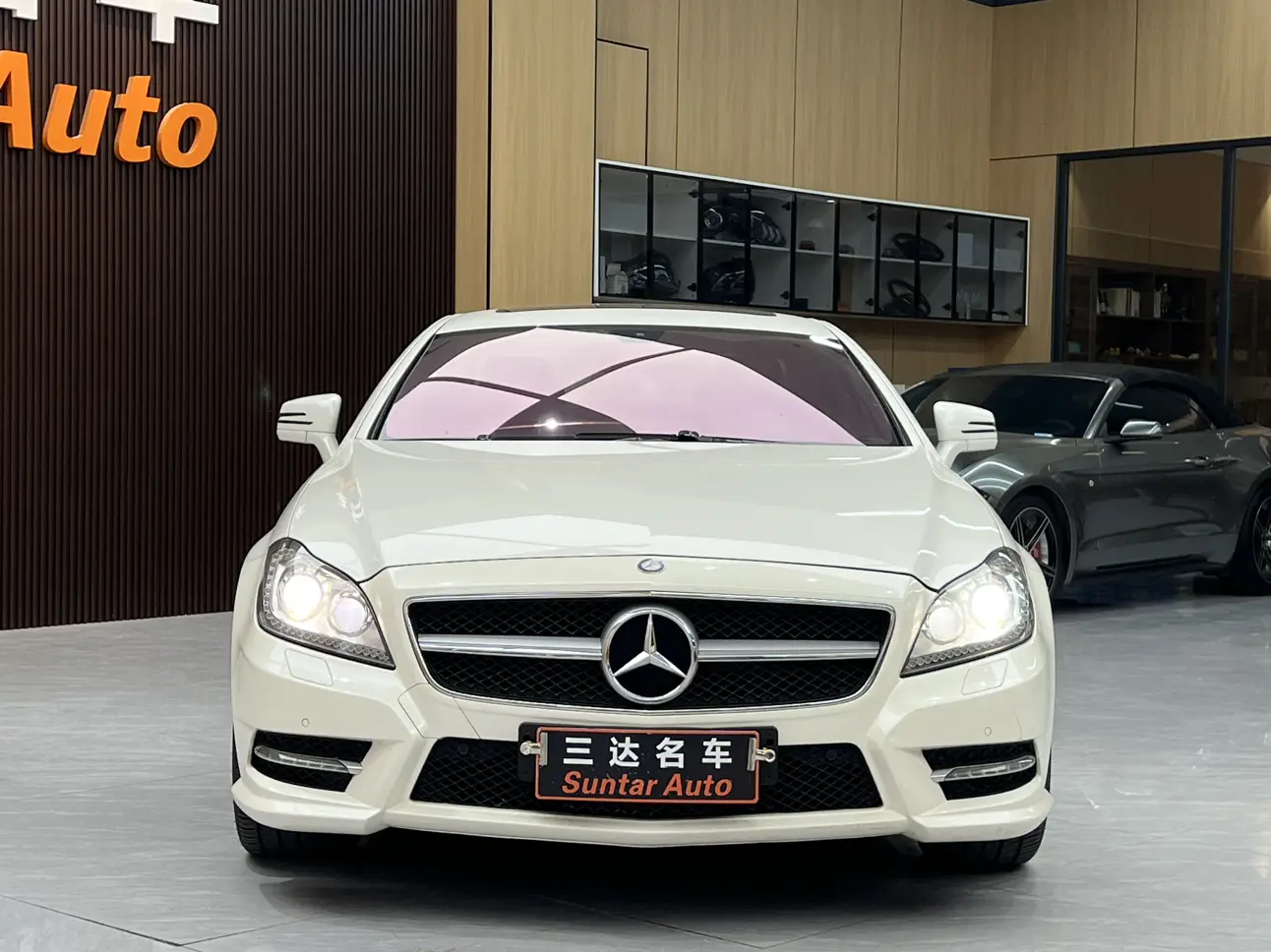 Mercedes-Benz Mercedes Benz CLS  из Китая