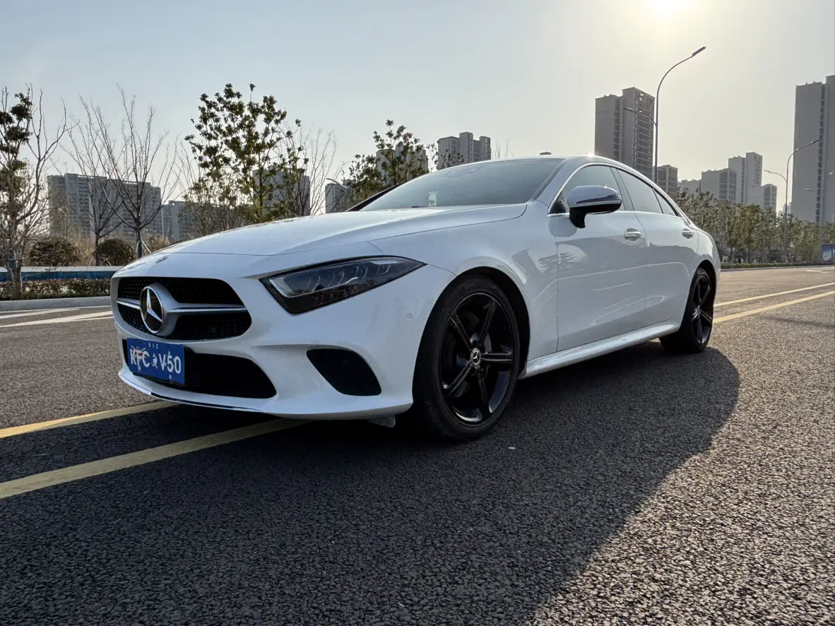 Mercedes-Benz Mercedes Benz CLS  из Китая