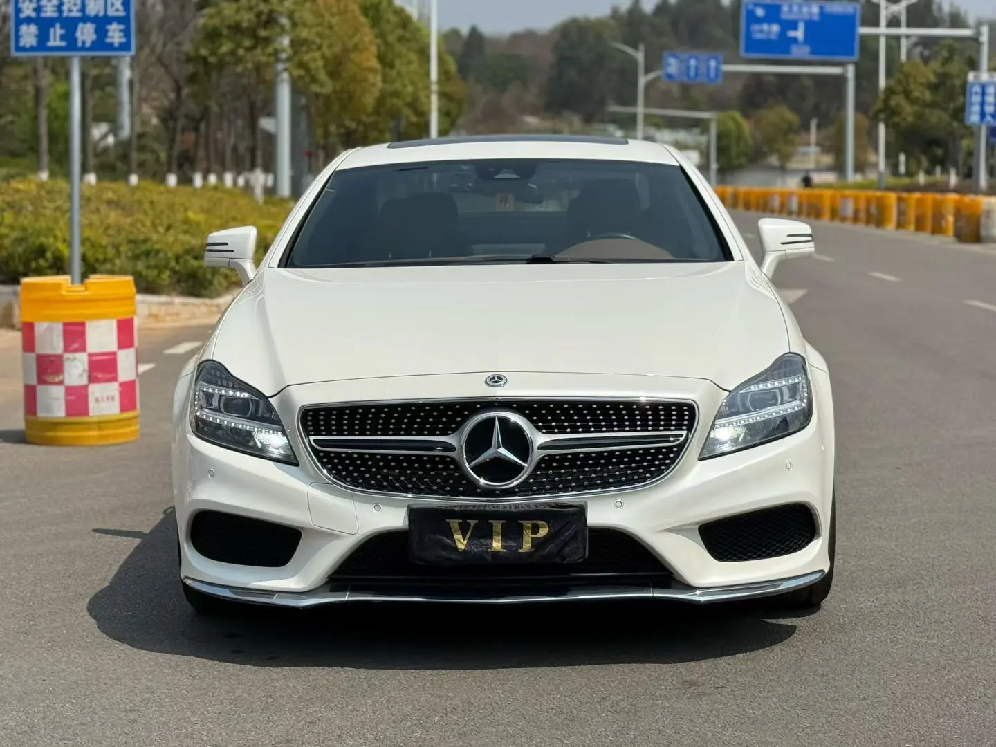 Mercedes-Benz Mercedes Benz CLS  из Китая