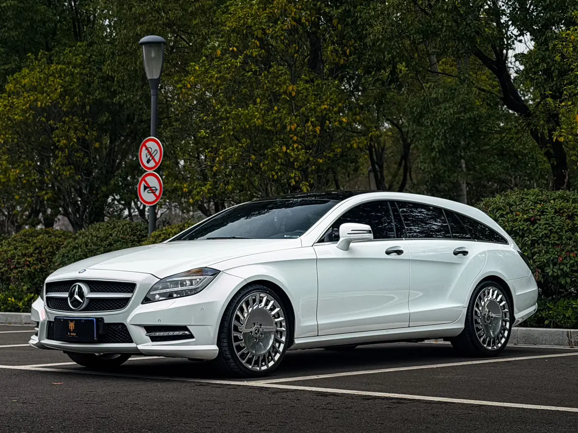 Mercedes-Benz Mercedes Benz CLS  из Китая