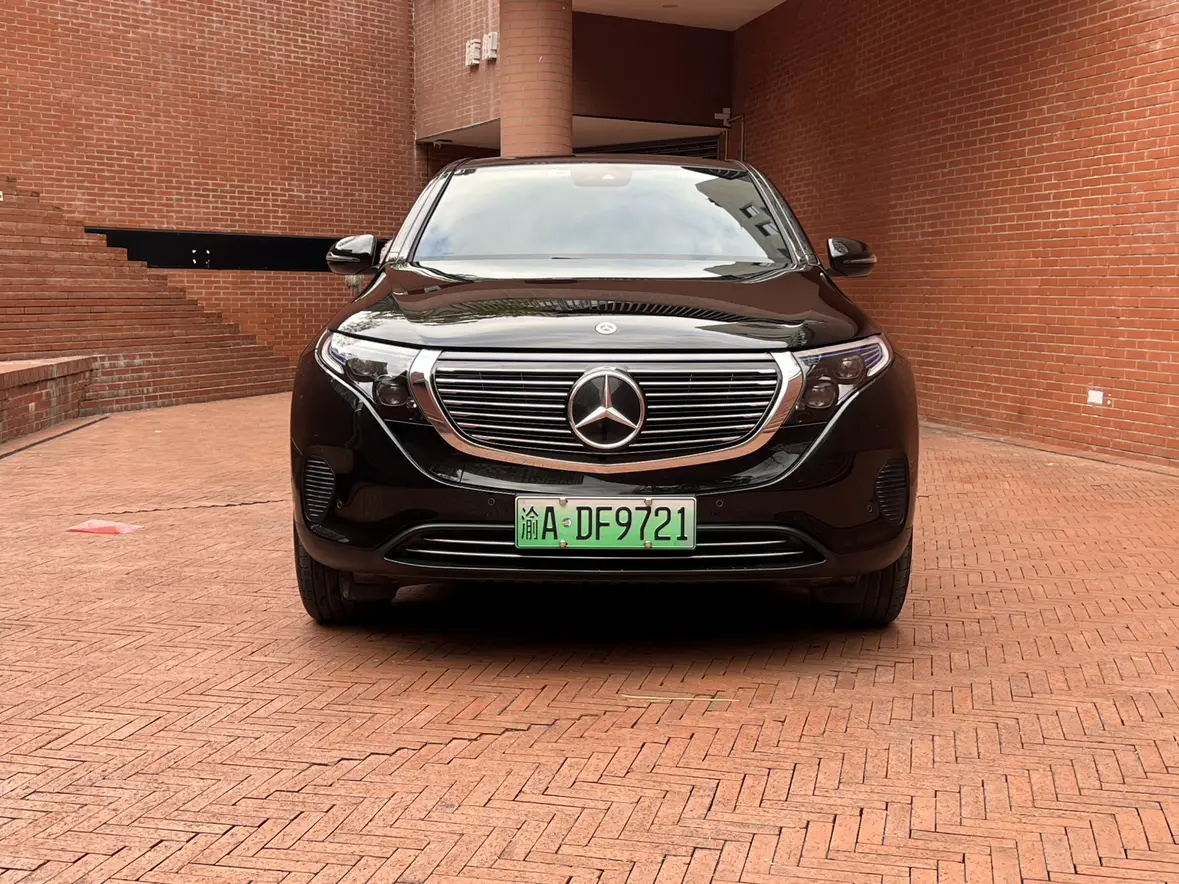 Mercedes-Benz EQC  из Китая