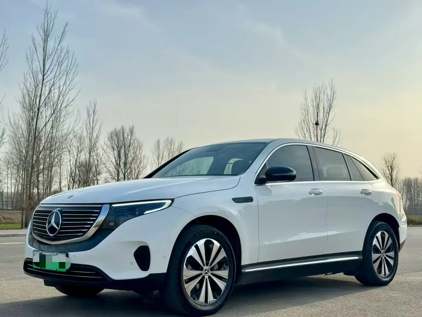 Mercedes-Benz EQC  из Китая