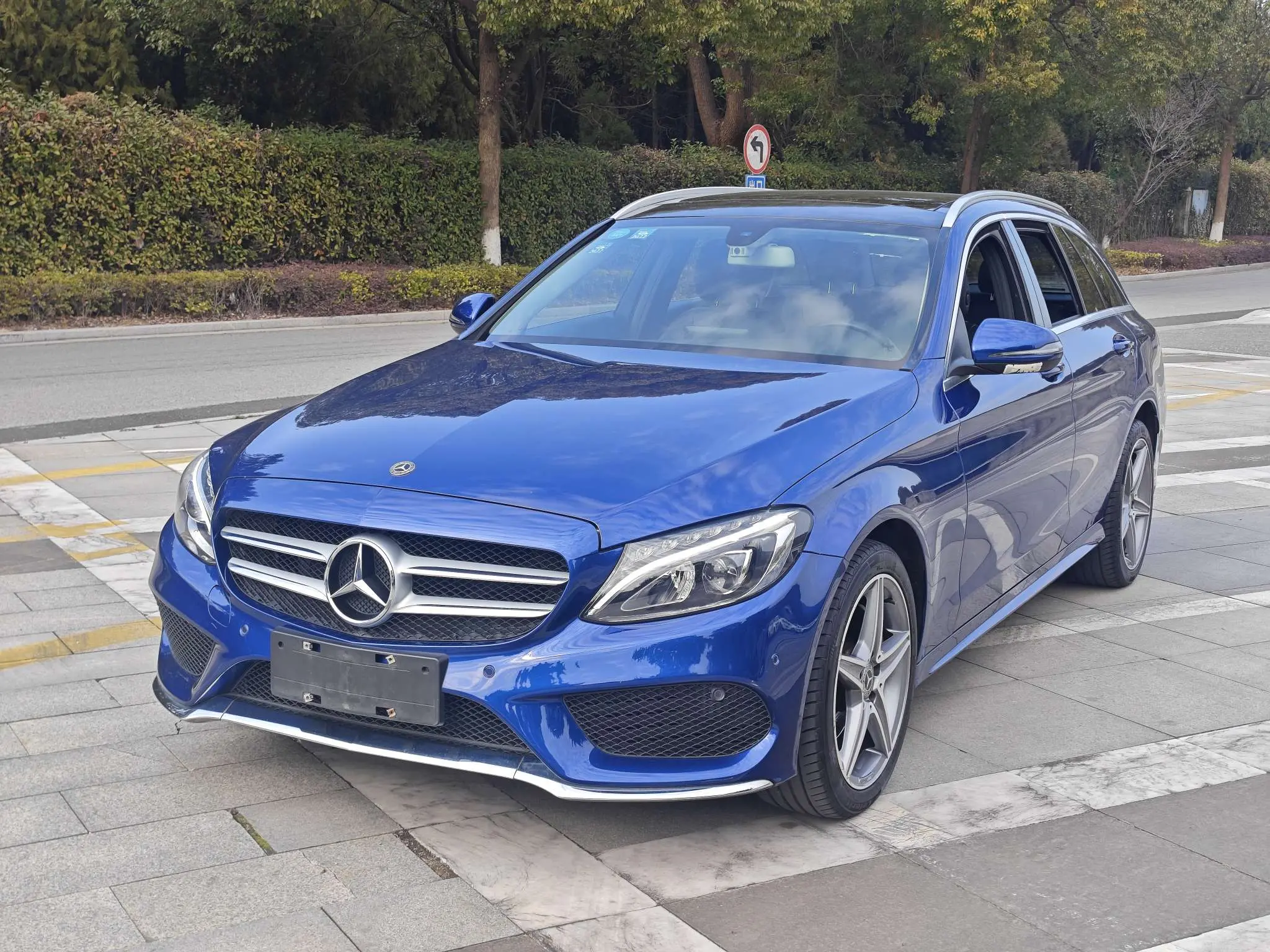 Mercedes-Benz C-Class  из Китая