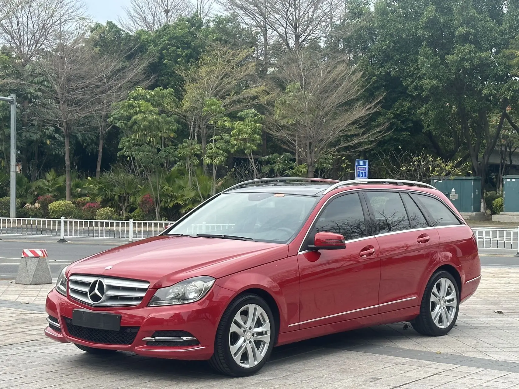 Mercedes-Benz C-Class  из Китая