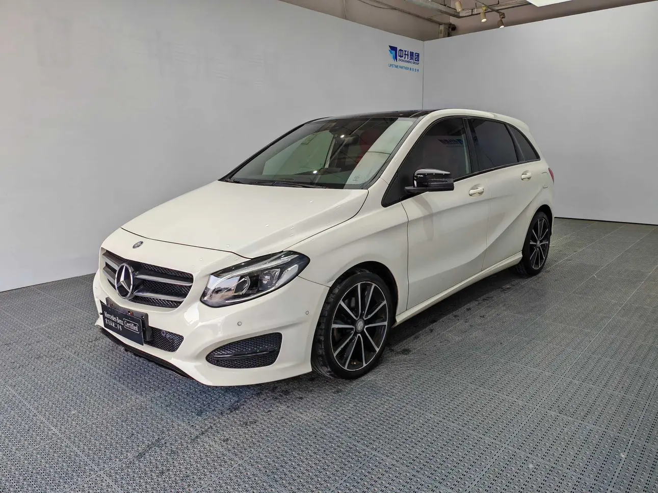 Mercedes-Benz Mercedes Benz B Class  из Китая
