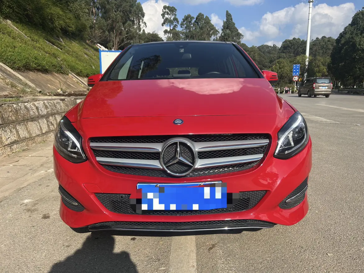 Mercedes-Benz Mercedes Benz B Class  из Китая