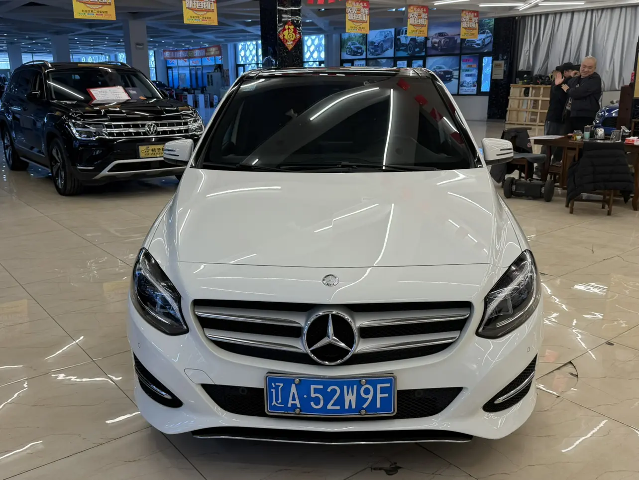 Mercedes-Benz Mercedes Benz B Class  из Китая