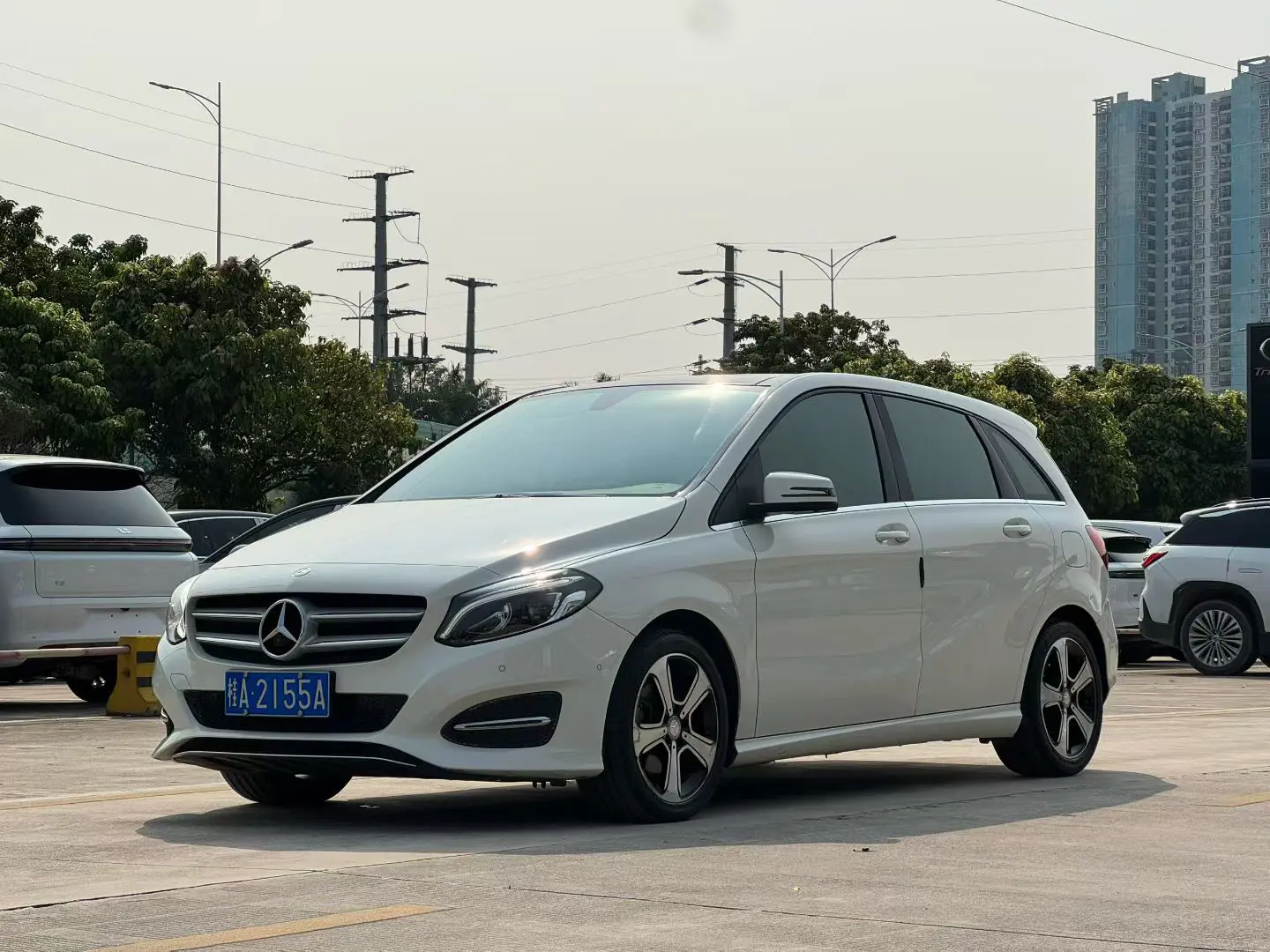 Mercedes-Benz Mercedes Benz B Class  из Китая