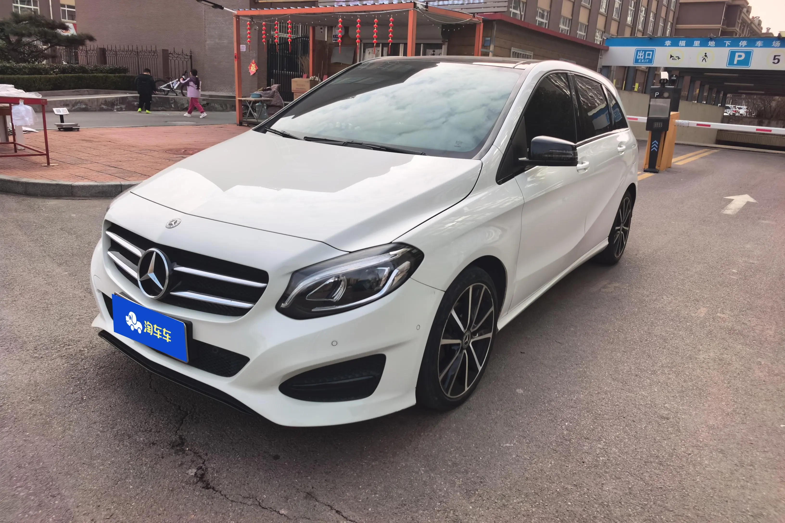 Mercedes-Benz Mercedes Benz B Class  из Китая