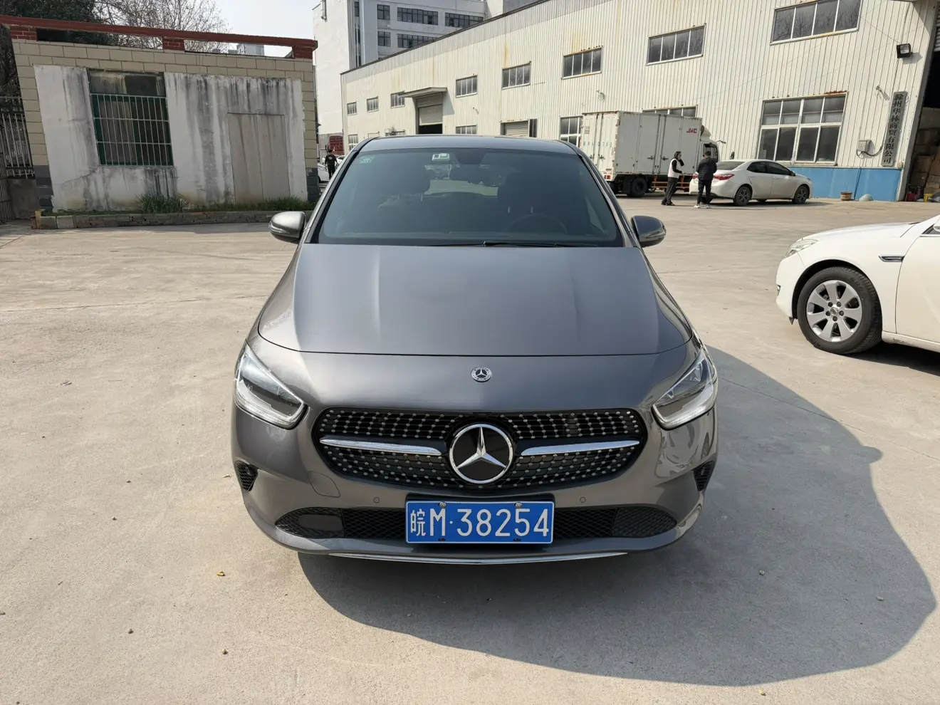 Mercedes-Benz Mercedes Benz B Class  из Китая