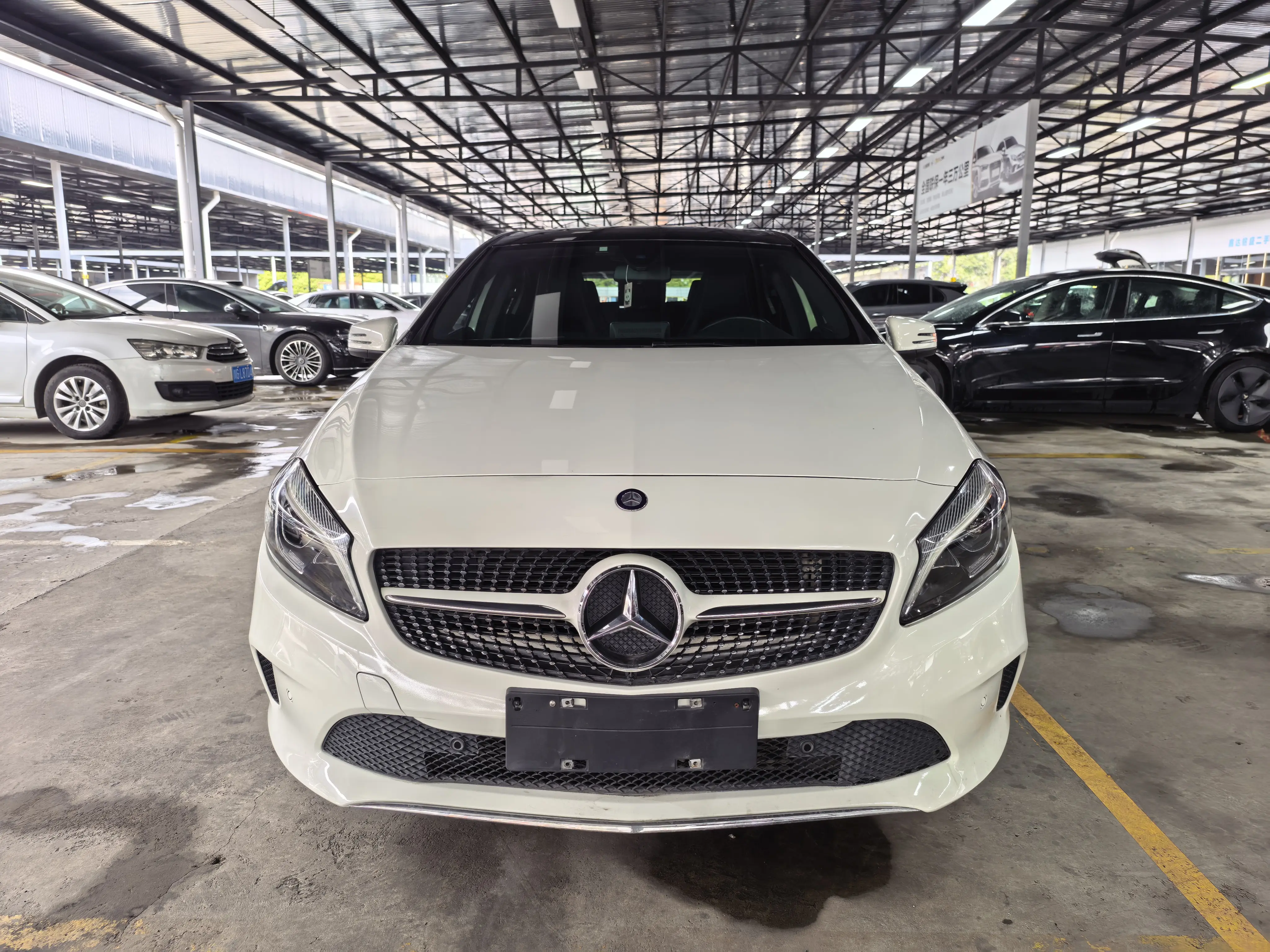 Mercedes-Benz A-Class  из Китая