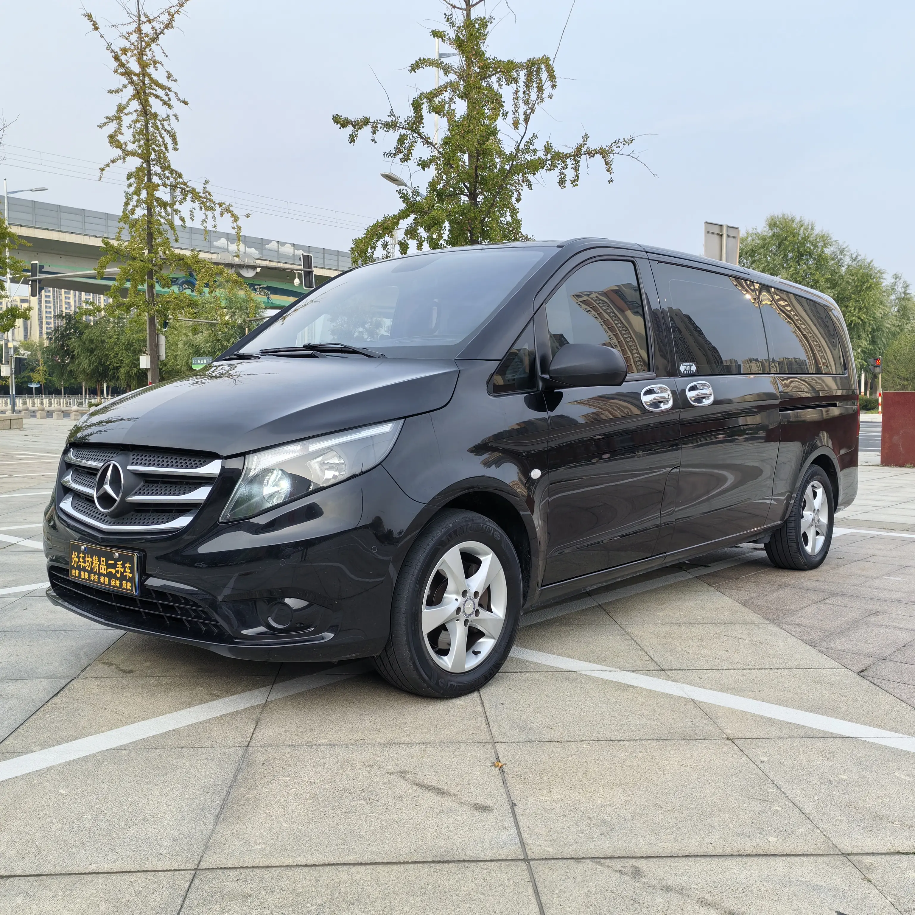 Mercedes-Benz Vito  из Китая