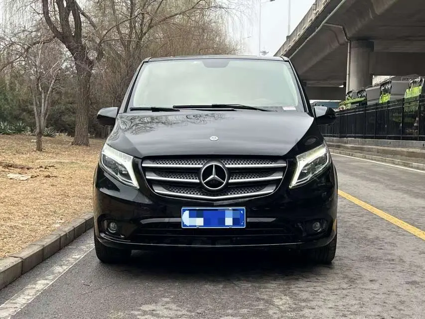 Mercedes-Benz Vito  из Китая