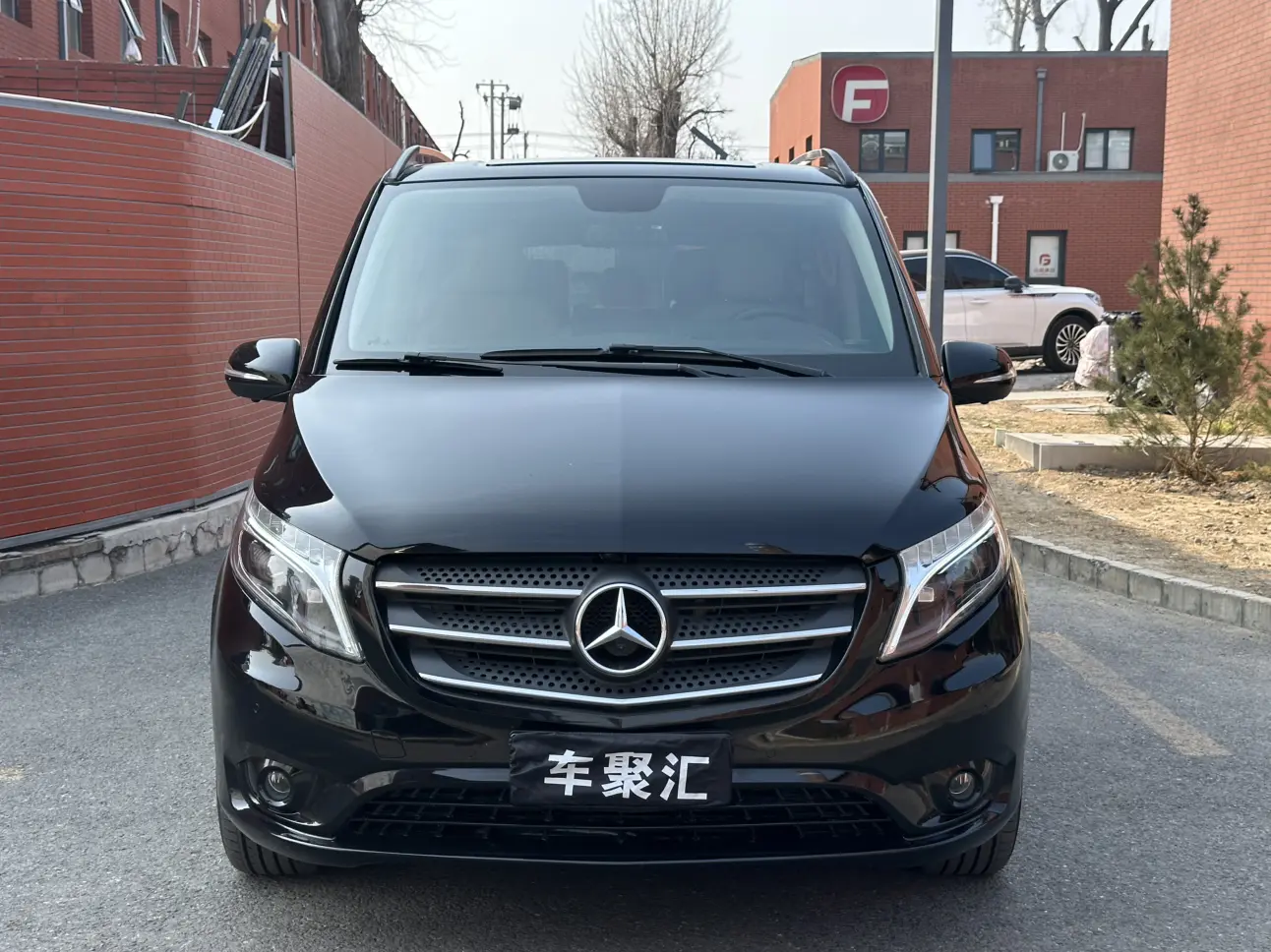 Mercedes-Benz Vito  из Китая