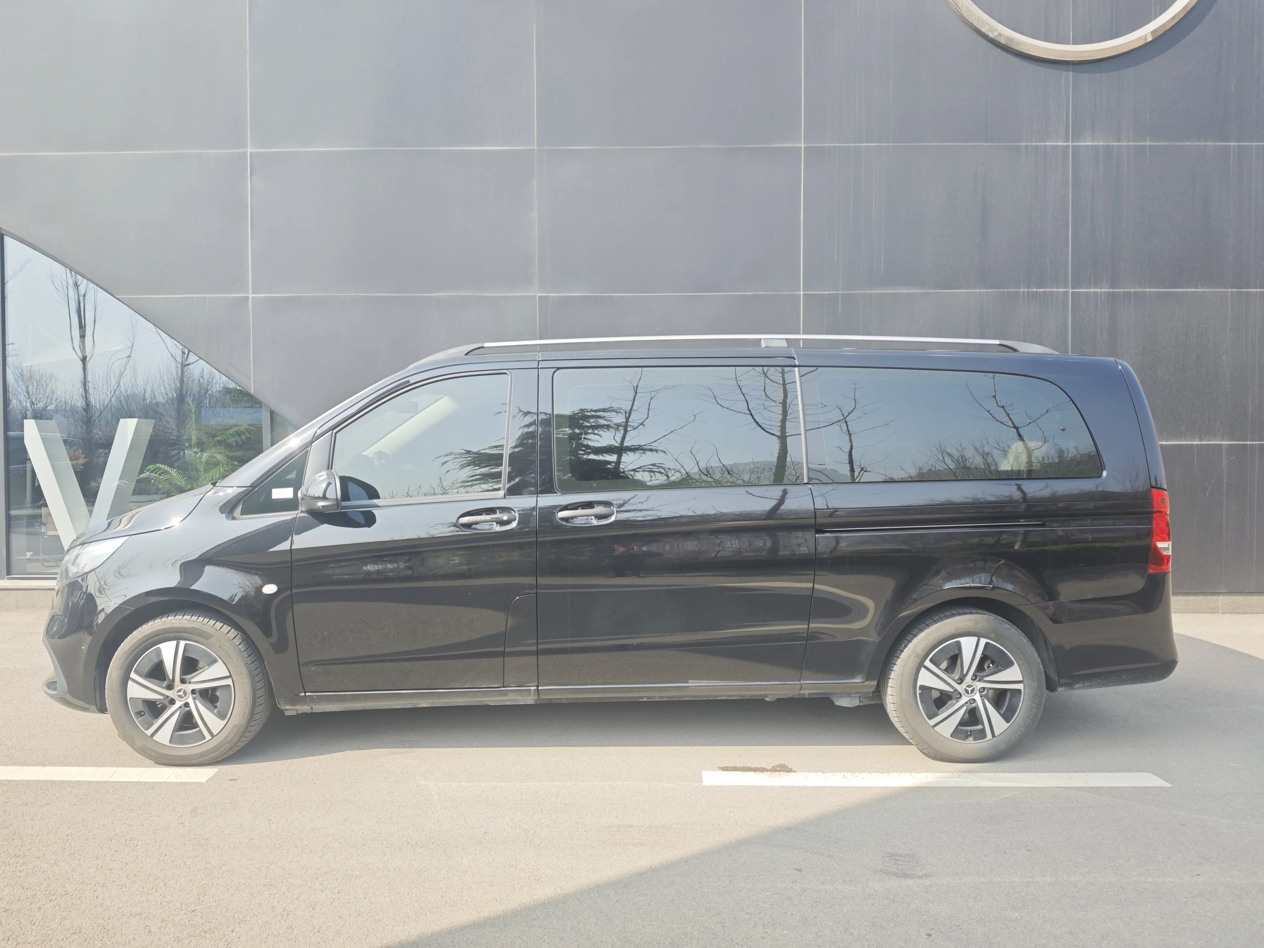 Mercedes-Benz Vito  из Китая