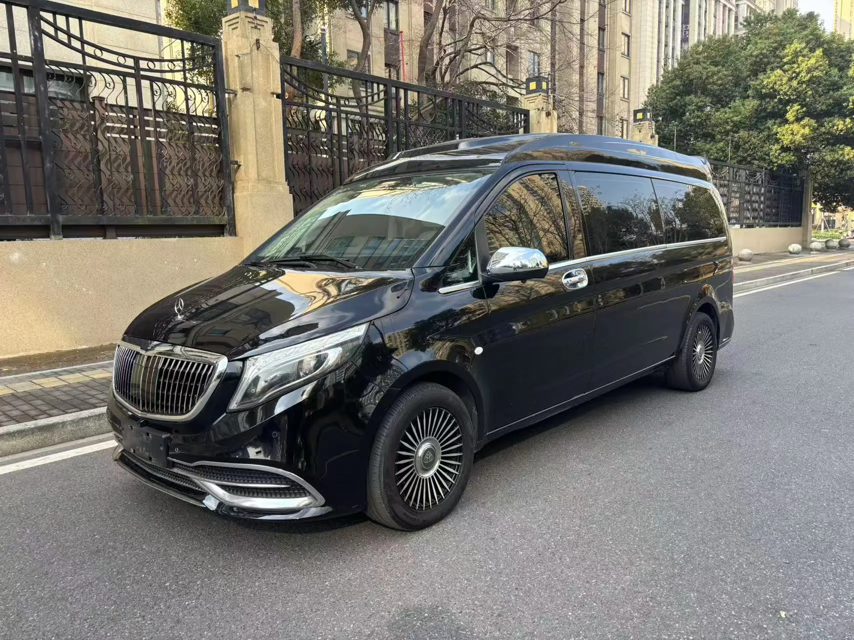Mercedes-Benz Vito  из Китая