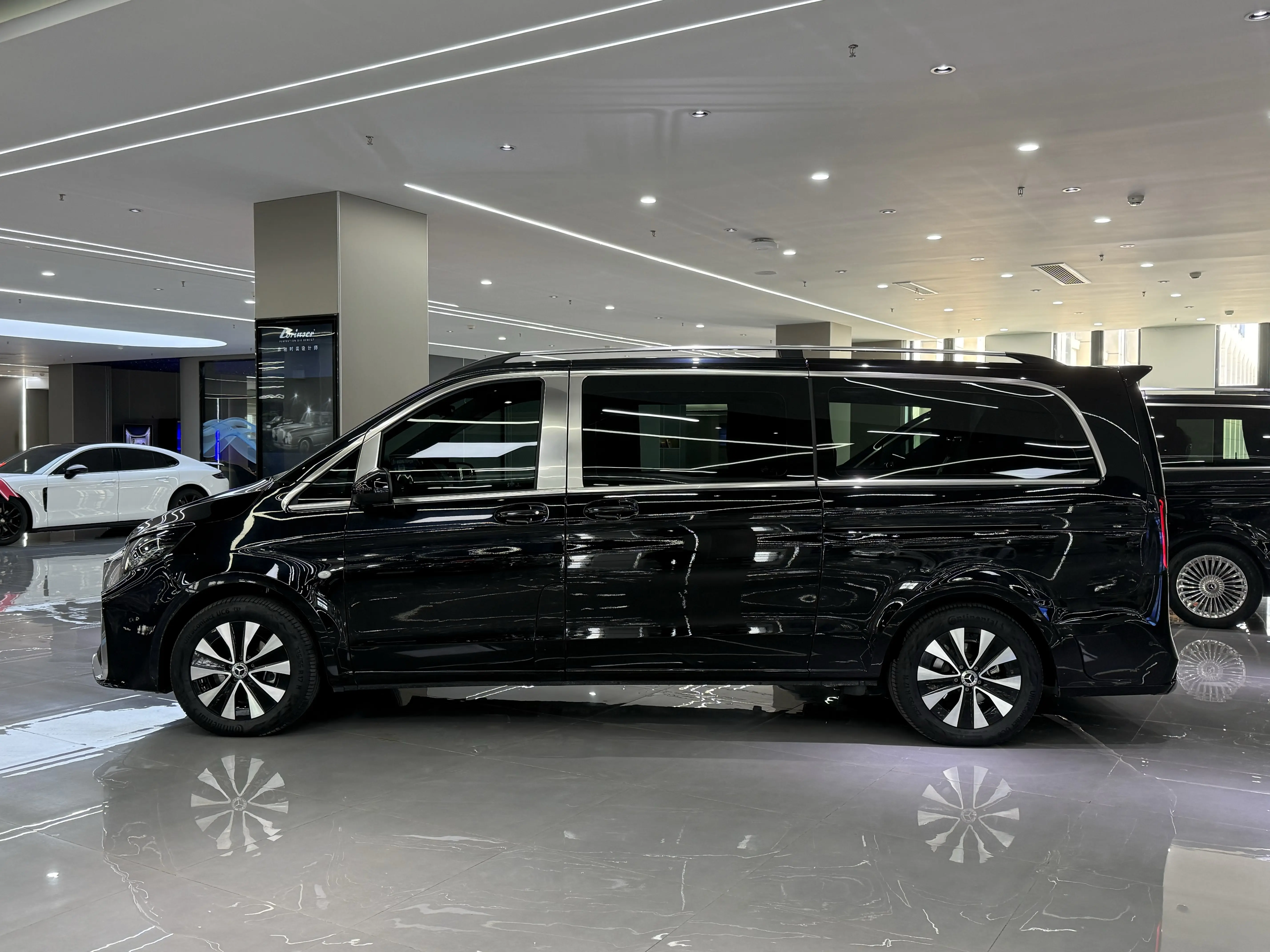 Mercedes-Benz Vito  из Китая