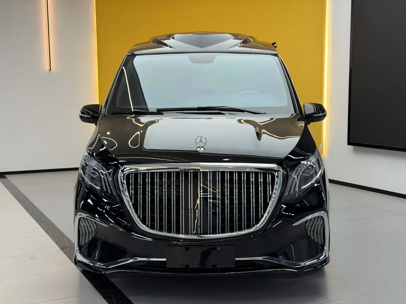 Mercedes-Benz Vito  из Китая