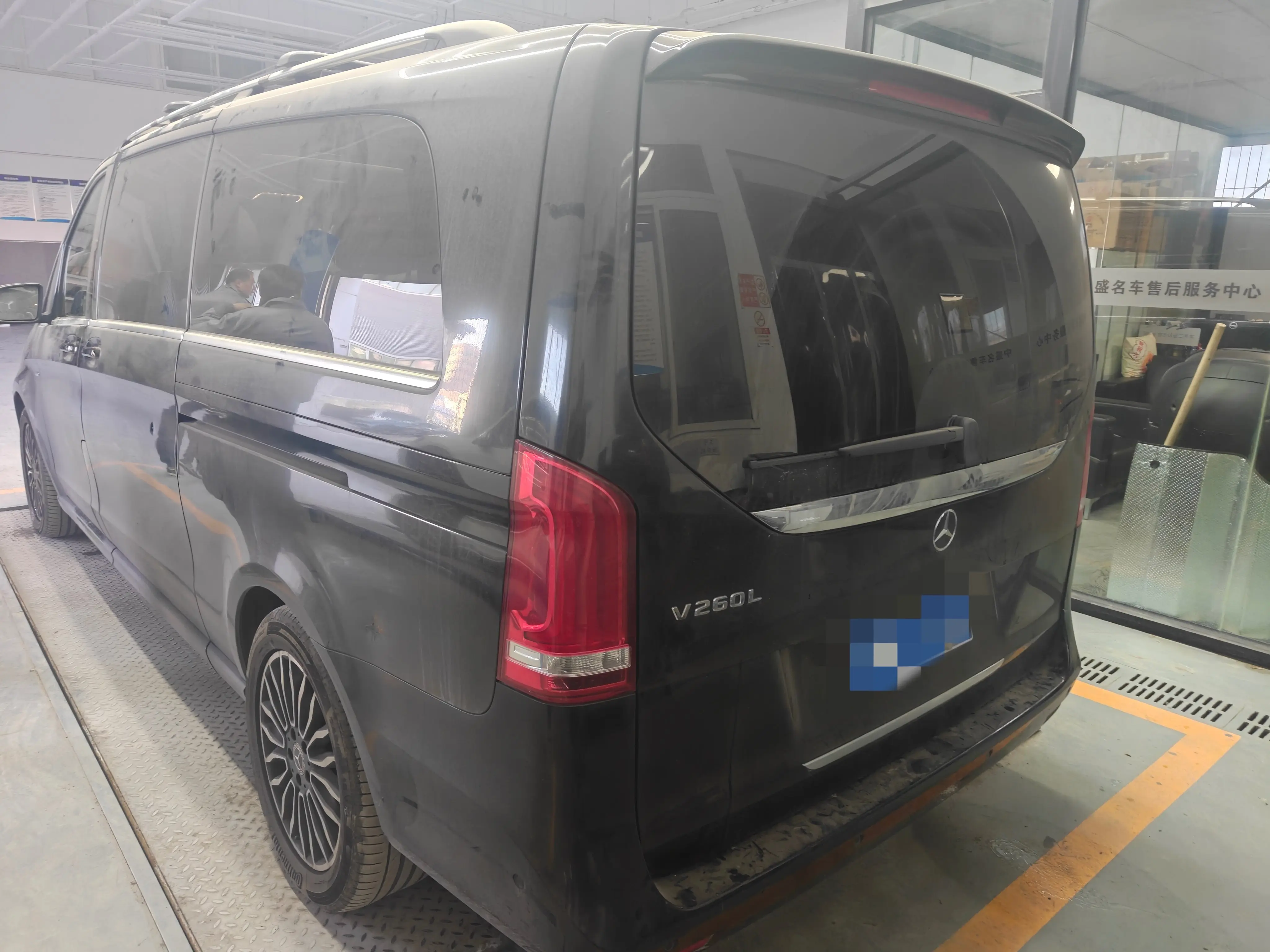 Mercedes-Benz Mercedes Benz V Class  из Китая