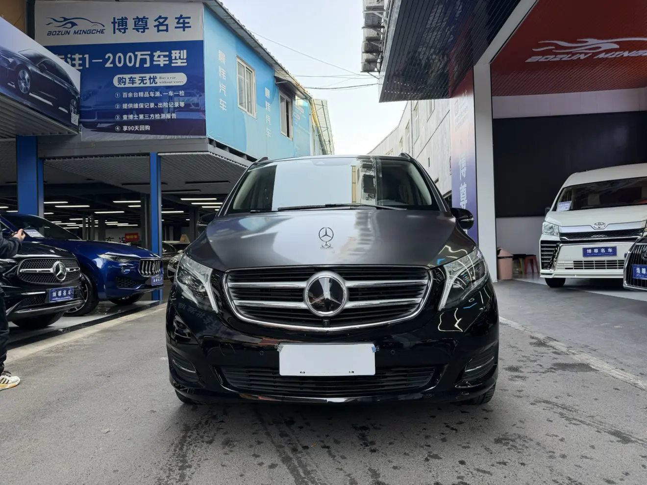 Mercedes-Benz Mercedes Benz V Class  из Китая