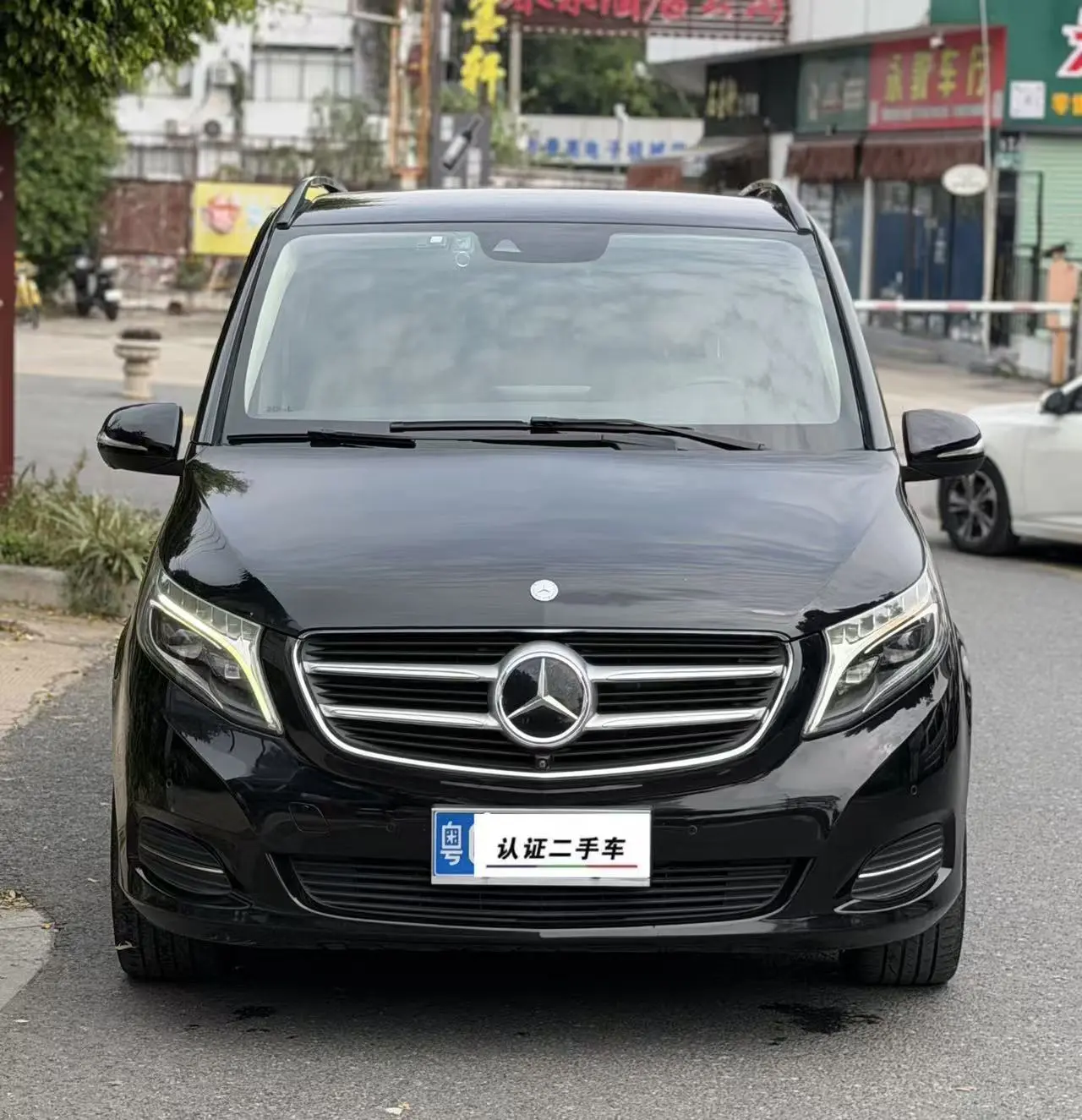 Mercedes-Benz Mercedes Benz V Class  из Китая