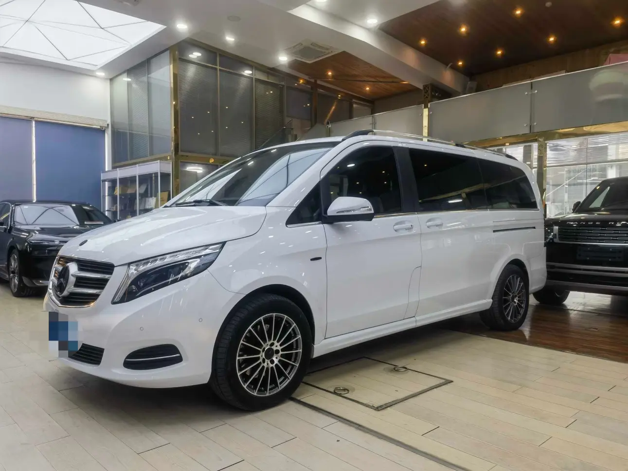 Mercedes-Benz Mercedes Benz V Class  из Китая