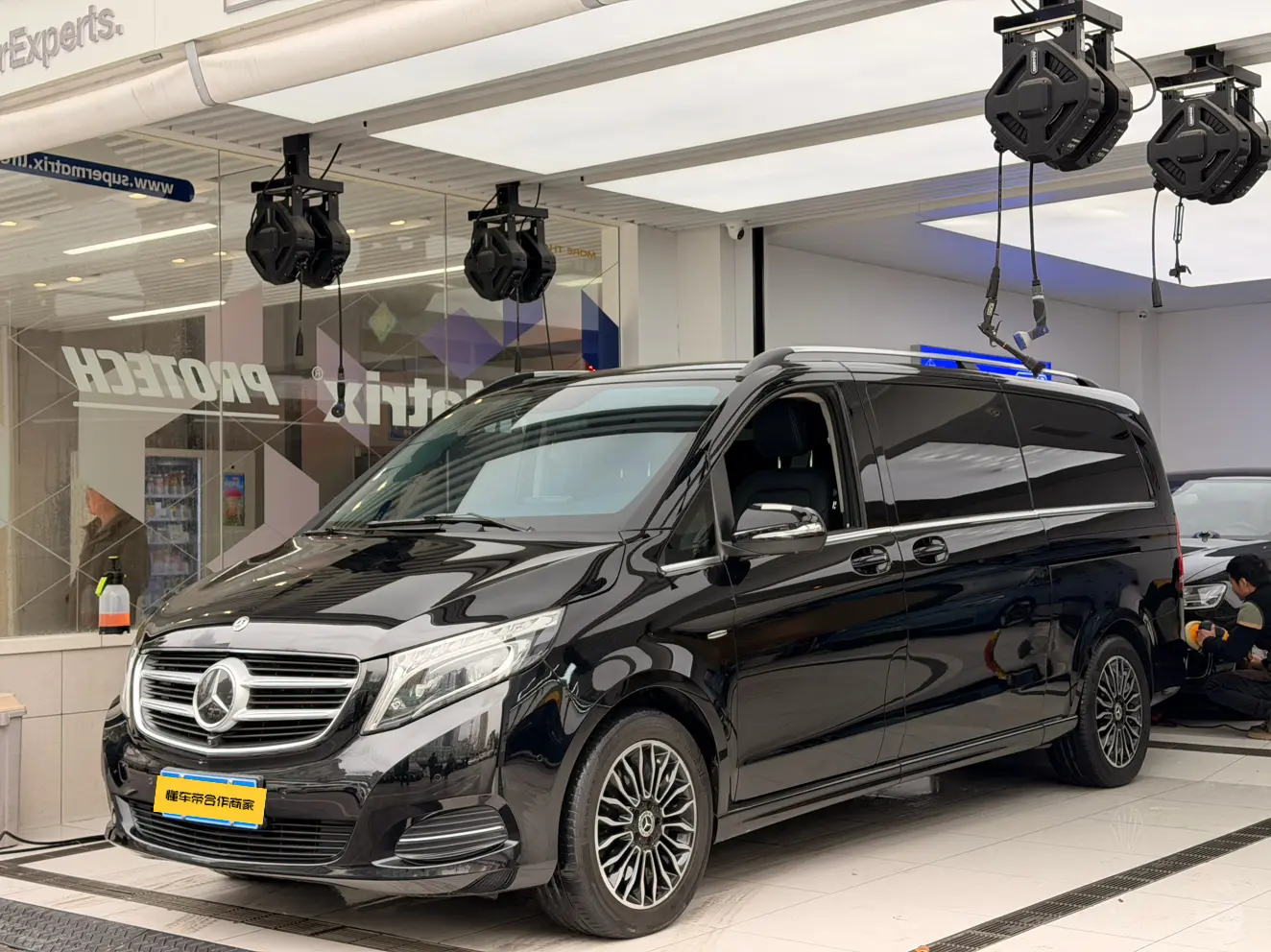 Mercedes-Benz Mercedes Benz V Class  из Китая