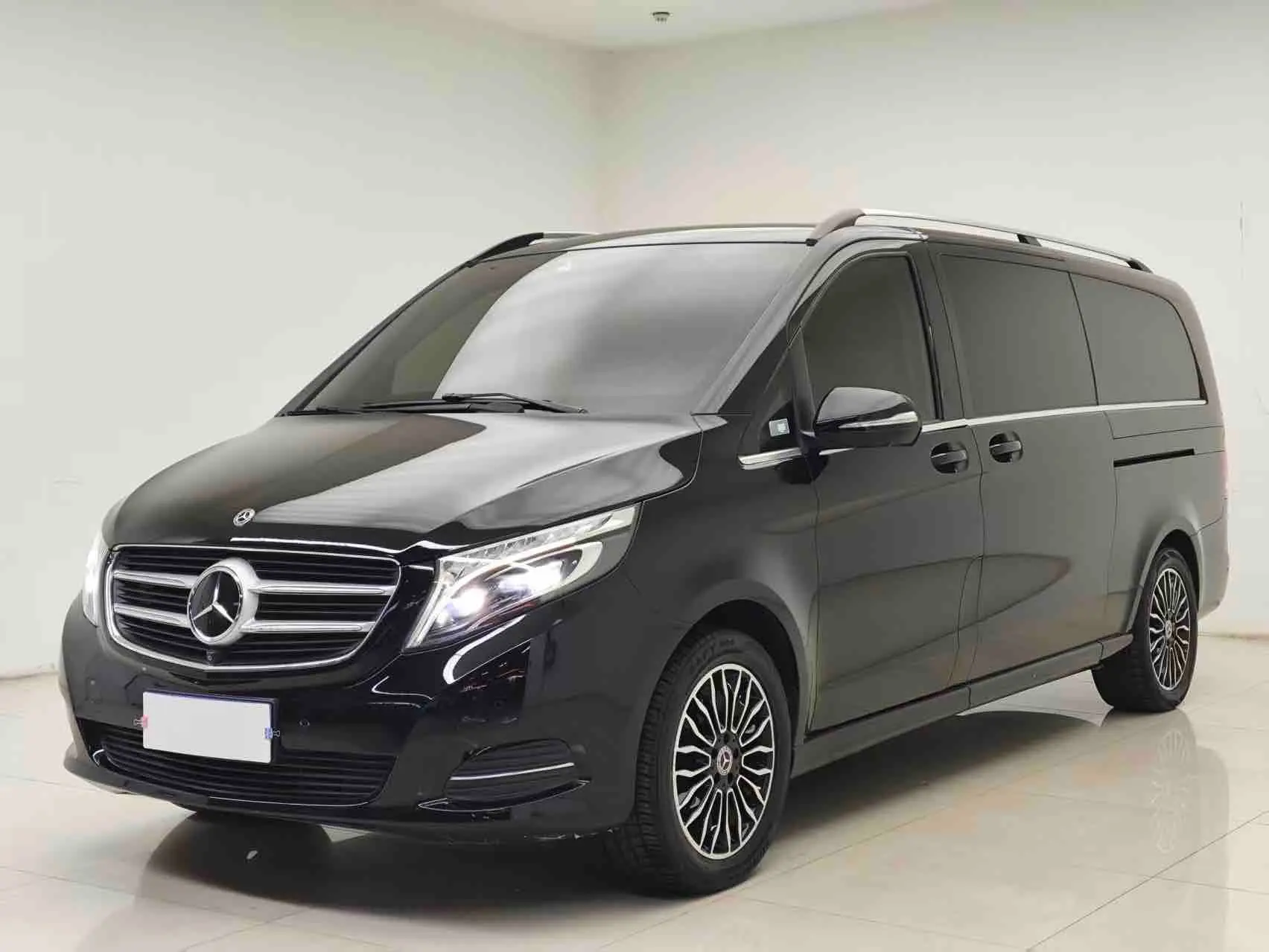 Mercedes-Benz Mercedes Benz V Class  из Китая