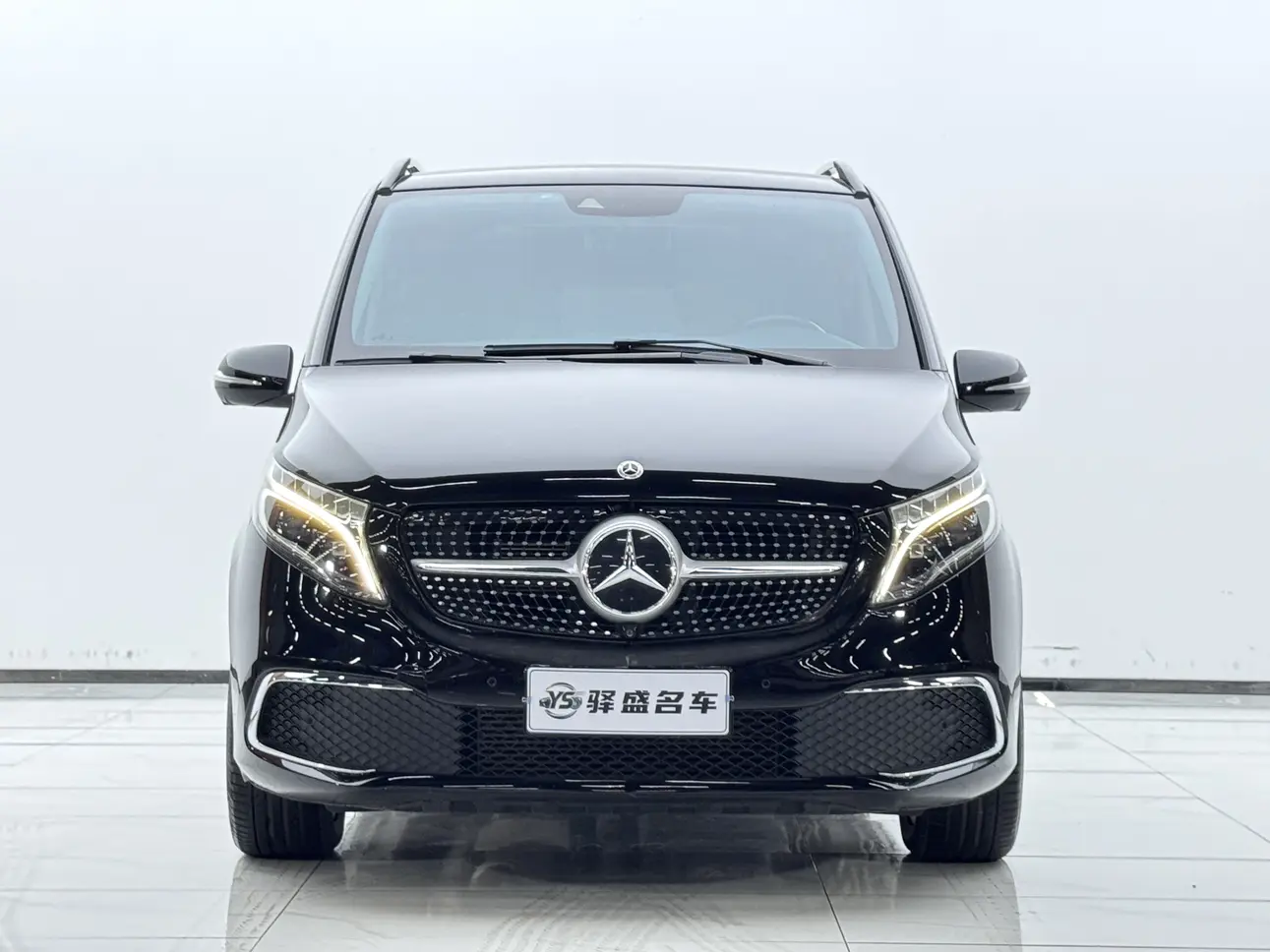 Mercedes-Benz Mercedes Benz V Class  из Китая