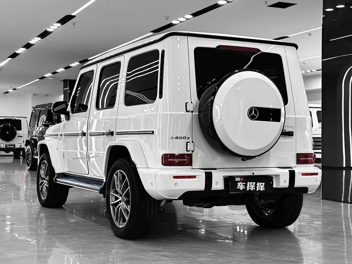 Mercedes-Benz G Class