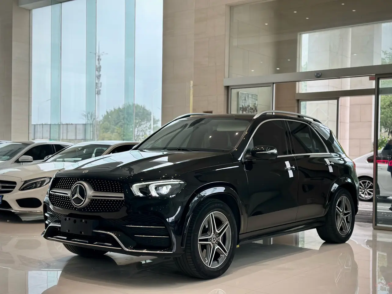 Mercedes-Benz GLE (Imported)