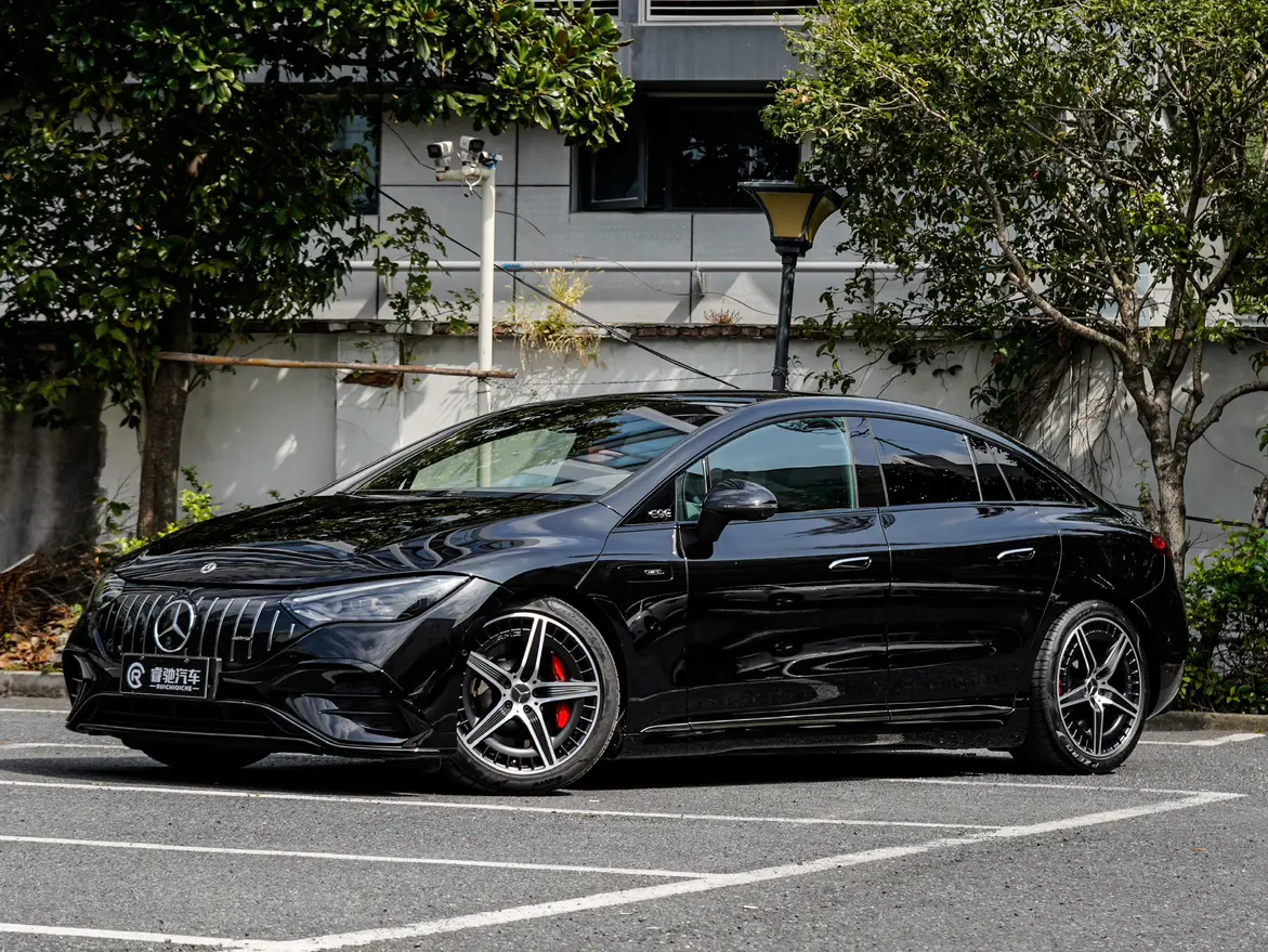 Mercedes-Benz EQE AMG  из Китая