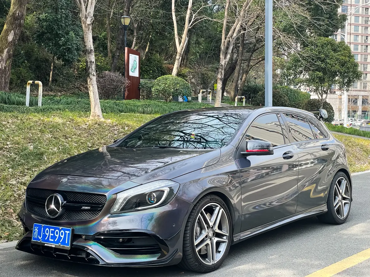 Mercedes-Benz A-Class AMG  из Китая